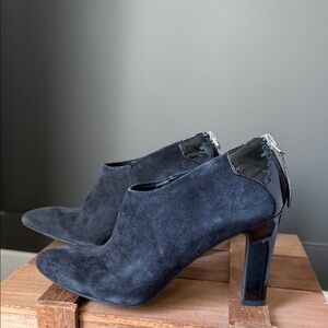 Franco Sarto Vella Black Suede Heeled Boots Size 6 Leather Zip Heel EUC